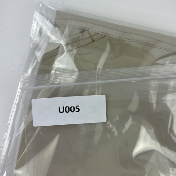 Columbia Men's lightweight beige outdoor hiking fishing shorts - Picture 11 of 11